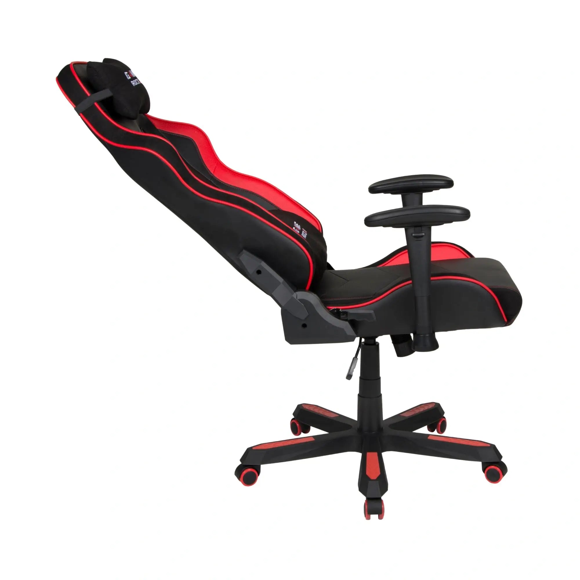 Schrägansicht des GAME ROCKER G-30 Large mit maximaler Neigungseinstellung für entspanntes Zurücklehnen. #design_Rot - Kunstleder